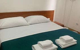 Roma paradise inn